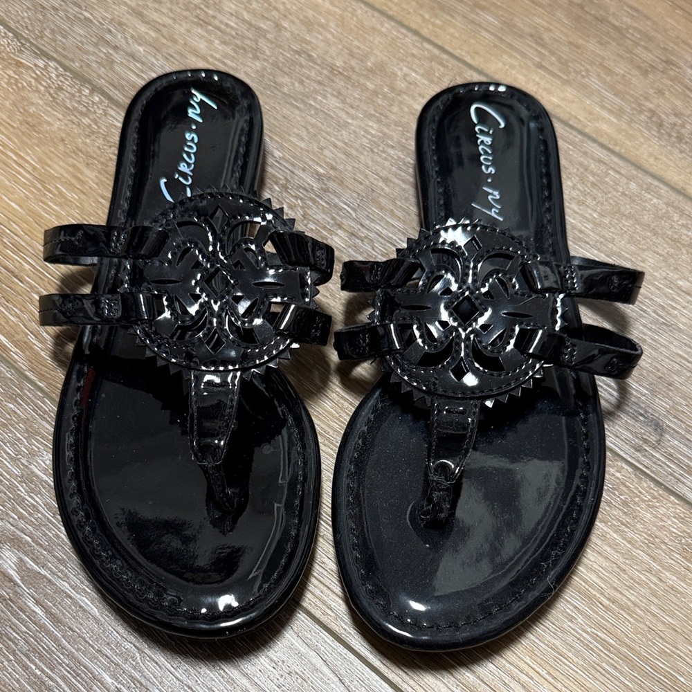 Circus by Sam Edelman Glossy Black Sandals